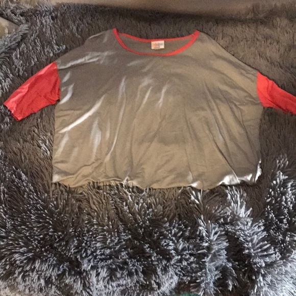 Lula Roe long shirt - Picture 2 of 3